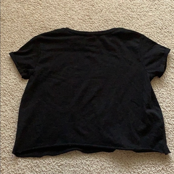 Black Crop Top With Rolled Sleeves Girls Size L - Picture 3 of 3